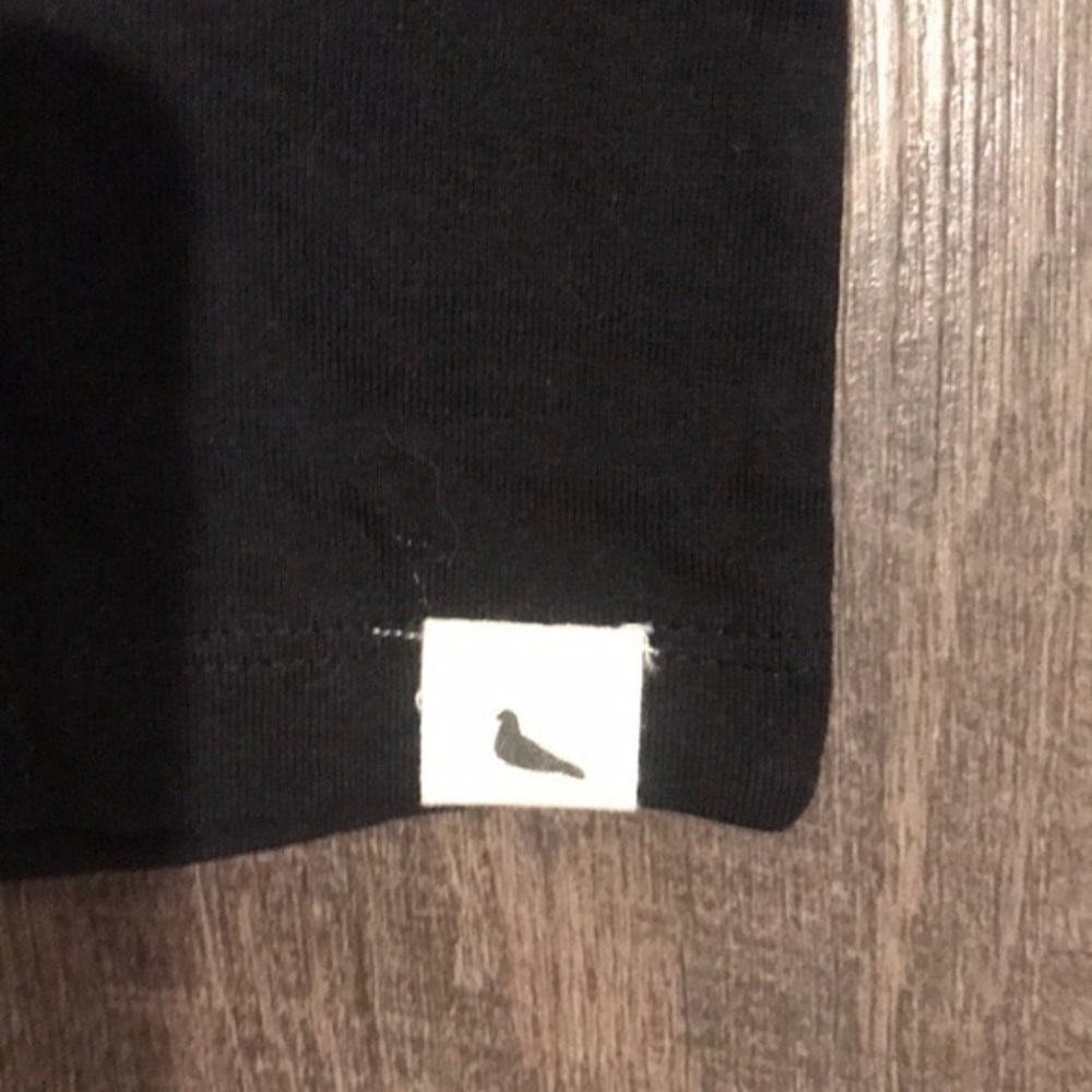 Turtle love London black long sleeve T-shirt - Picture 2 of 3